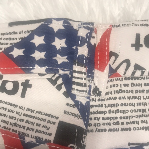 Flag Print Shorts - Picture 8 of 16